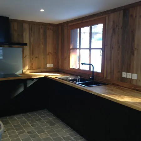 Clementine Chalet *